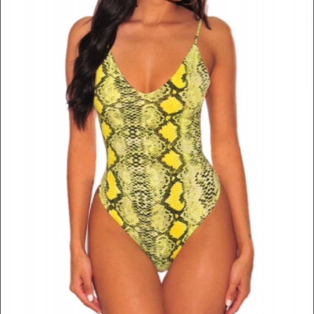 Just in neon lime snake 🐍 print bodysuit